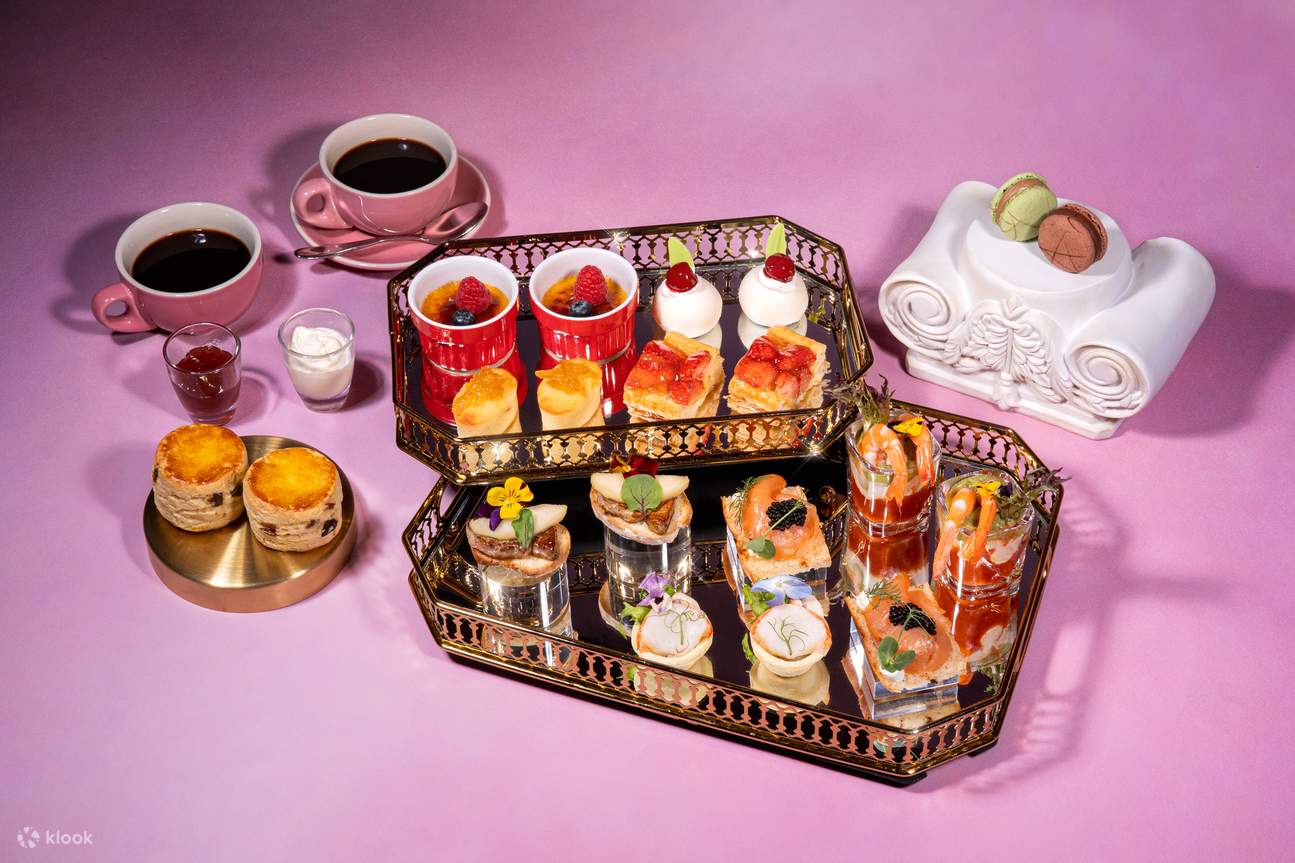 The Six Nations Hotel - Le Menu Western Restaurant | Prasmanan Makan Malam, Teh Sore The Six Nations Hotel - Le Menu Western Restaurant | Prasmanan Makan Malam, Makan Siang Semi-Prasmanan, Prasmanan Teh Sore Prasmanan